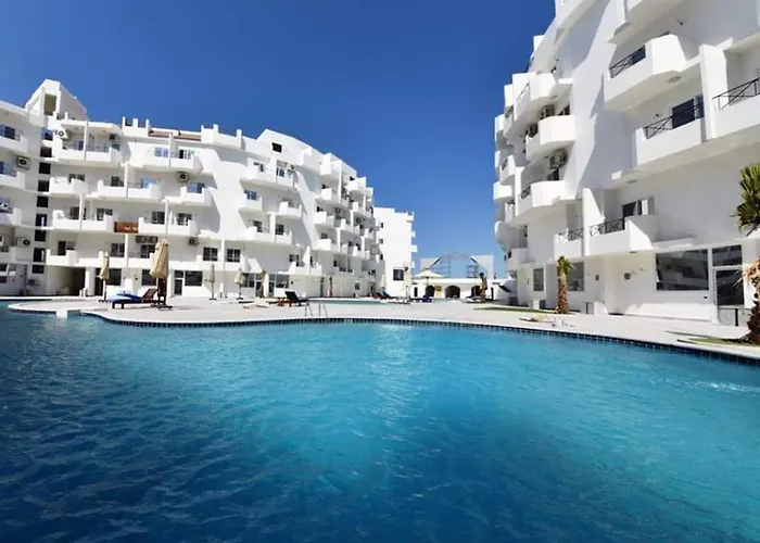 Apartment Bella Near The Sea Redsealine