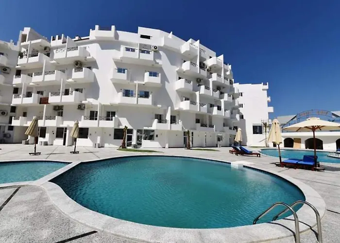 Apartment Bella Near The Sea Redsealine